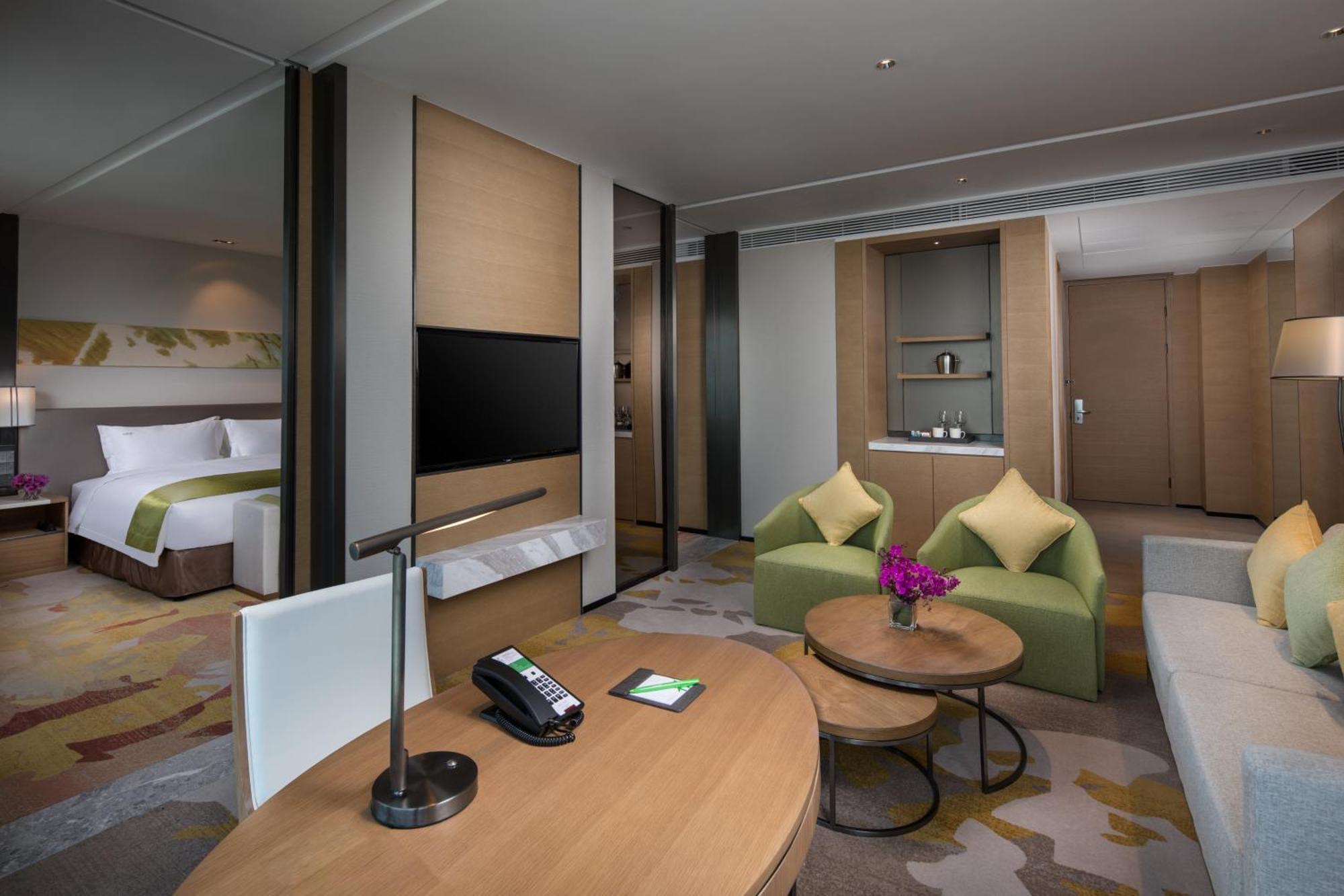 Holiday Inn Nanjing Harbour By Ihg Exterior photo